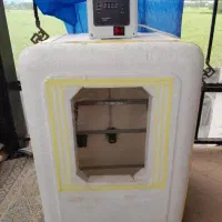 دستگاه جوجه کشی