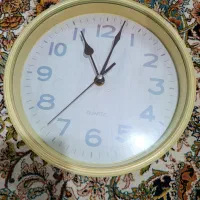 ساعت دیواری