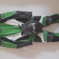 لباس موتور سواری