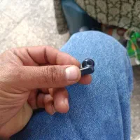 ی بلوتوث گم کردم روی سکوی شیر آب پارک شهر