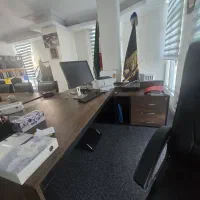 میز و صندلی برند اداری