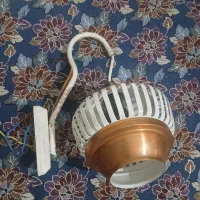 لوستر دیواری ۷۰ ساله