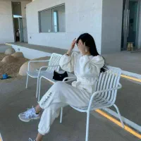 ۰۹۱۸۷۵۰۵۰۷۴