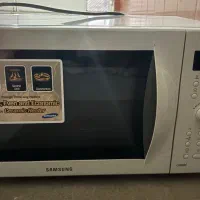 یک عدد ماکروفر برند سامسونگ درحدنو