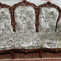 یک دست مبل با صندلی مبلی غذا خوری