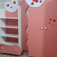 کمد بچه به همراه ویترین