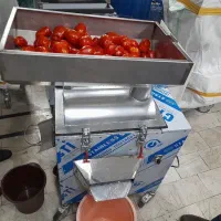 گوجه را بریز، آبگیری را بسپار به دستگاه