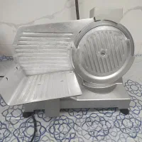کالباس بر در حد نو فروش فوری تخفیف به علت جمع آوری