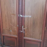 یک عدد ویترین