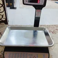 ترازو/ وزن کشی میوه جات و سبزیجات