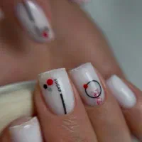 آموزش ناخن، خدمات ناخن