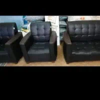 مبل اداری چرمی با دسته چوبی ۴نفره