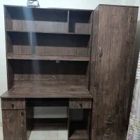 کمد و کتابخانه