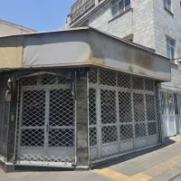 ۳۰ متر مغازه موقعیت محلی عالی