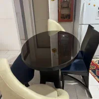 میز ناهارخوری شیشه‌ای ۶نفره با ۶ صندلی