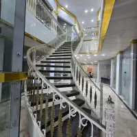 ۱۸ متر تجاری/داخل پاساژ/نگهبانی/ارزنده/قسمت مناسب