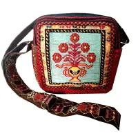 کیف دوشی دست دوز زنانه
