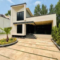 ویلا باغچه دوبلکس استخردار ۲۵۰ متر شهرکی سندتکبرگ