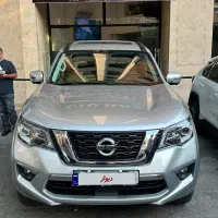 نیسان ترا مدل ۱۴۰۳