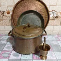 تعدادی ظروف
