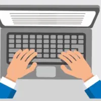 همکار خانم جوان مسلط به تایپ