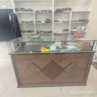 میز پیشخوان و دکور