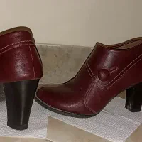 کفش چرم در حد نو