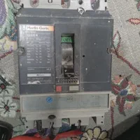 کلید اتوماتیک