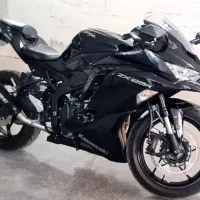 کاوازاکی نینجا چهار سیلندر zx25r