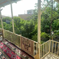 خونه‌باغ سنتی و دنج با حس و حال نوستالژی دربست