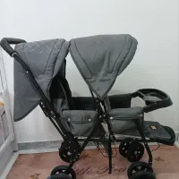 کالسکه دوقلو