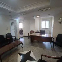 ۲۰۰ متر بر ملاصدرا // یک از سه