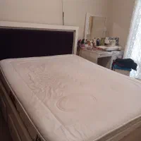 تخت دونفره