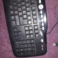 کیبورد سخت سالم زیر قیمت