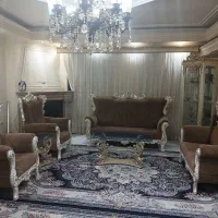مبل ۷ نفره کلاسیک به همراه  جلو مبلی و میز عسلی
