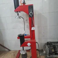 دو عدد پرس لاستیک و تیوب