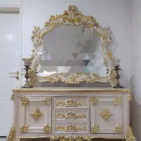آینه و کنسول