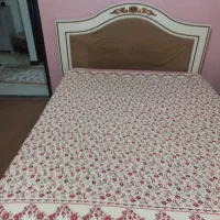 تخت خواب دونفره
