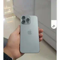 لردگان ...گوشی آیفون ۱۵pro maX