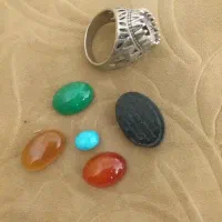 ۵عدد سنگ عقیق.یشم.حدید.فیروزه. با یه رکاب روس