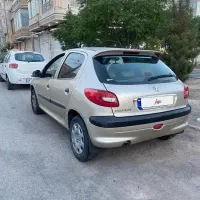 206 مدل۱۳۸۰ فرانسه