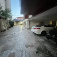آپارتمان ۸۶ متری بر خیابان اصلی طبقه چهارم دو کله