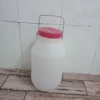 دبه ۵ کیلویی تمیز