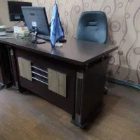 میز اداری و فایل سه کشو اداری
