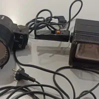 دوعدد نورافکن خارجی یکیش اوسرام هست
