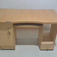 میز کامپیوتر