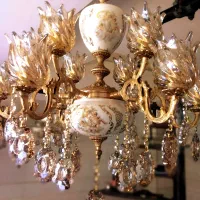 لوستر چینی برنز۴شاخه ۸لامپ هر شاخه 500تومان