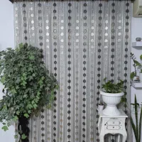 پرده با کتیبه ۴تومن