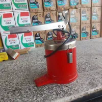 گریس پمپ ۱۰ لیتری