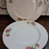 سه عدد بشقاب چینی گلسرخی آنتیک